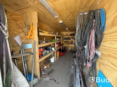 20 fots isolerad container med säkerhetsdörr | inkl. Innehåll