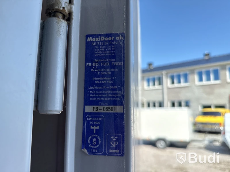 20 fots isolerad container med säkerhetsdörr | inkl. Innehåll