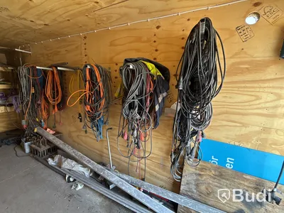 20 fots isolerad container med säkerhetsdörr | inkl. Innehåll