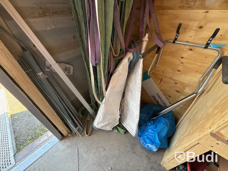 20 fots isolerad container med säkerhetsdörr | inkl. Innehåll