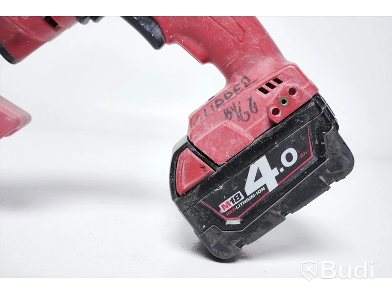 Milwaukee gipsskruvdragare M18 FUEL™ med batteri.