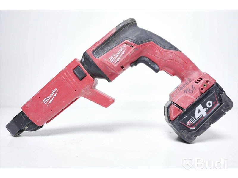 Milwaukee gipsskruvdragare M18 FUEL™ med batteri.