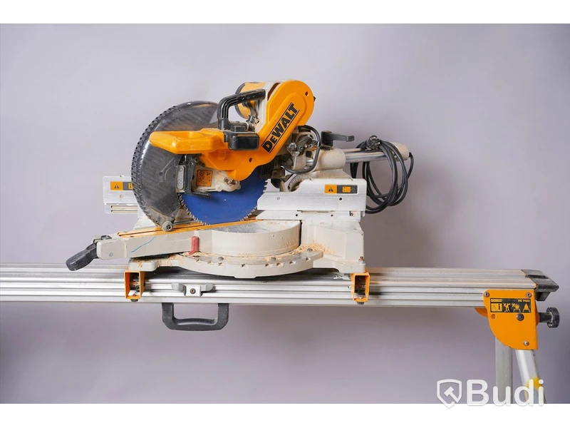 Kap - och Gersåg med sågbänk -DeWalt DW717XPS