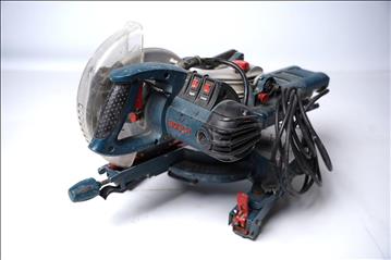 Kap- och Gersåg  - BOSCH GCM 8S