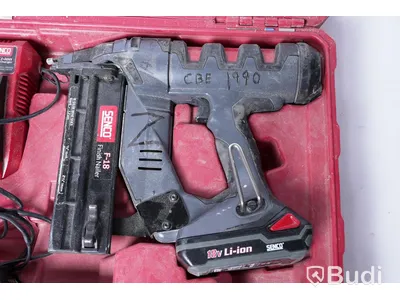 Senco F-18 Dyckertpistol med batteri och laddare