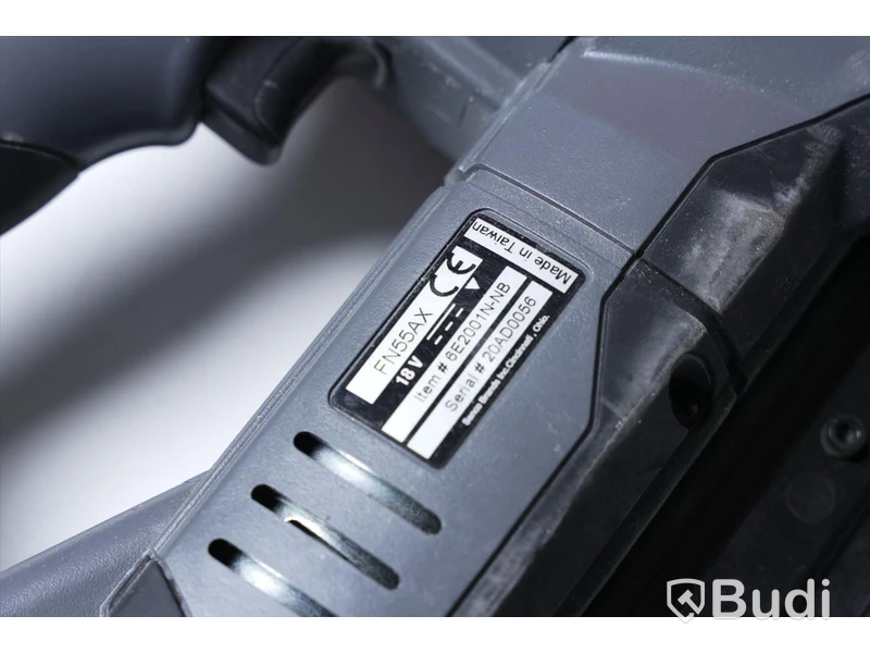 Dyckertpistol - Senco Fusion F18 med 3st batterier, laddare och förvaringslåda.