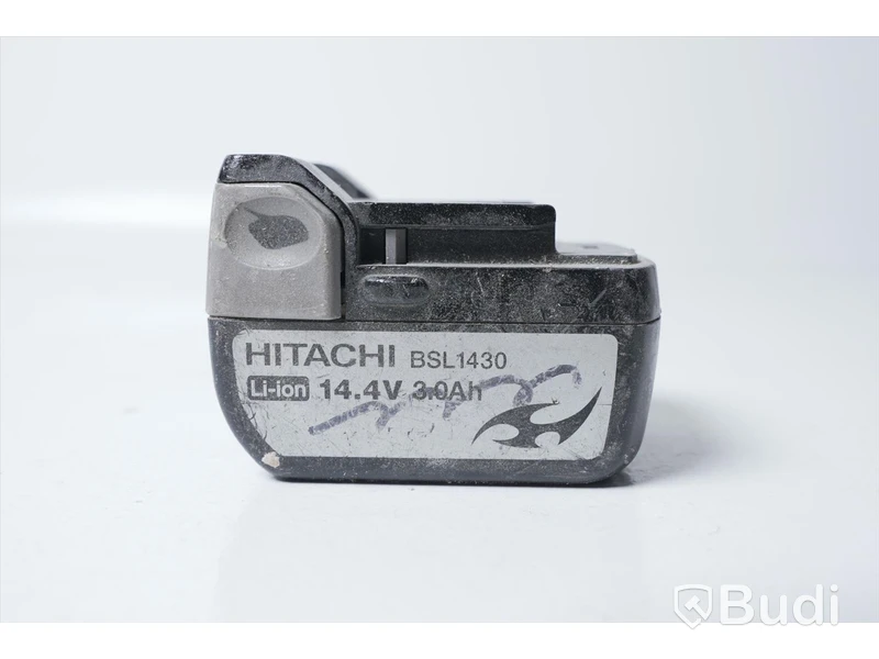 3st batterier samt laddare - Hitachi