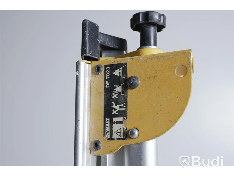 Kap- och gersåg samt Arbetsbord - Dewalt DW717XPS, Dewalt DE7023