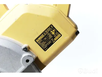 Kap- och gersåg - Dewalt DW777 med sågbänk.