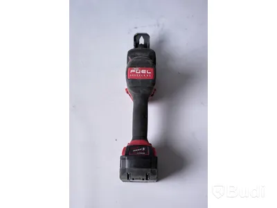 Milwaukee M-18 FHZ Hackzall