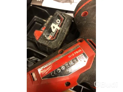 Milwaukee Sticksåg M18 FBJS med batteri samt förvaringslåda