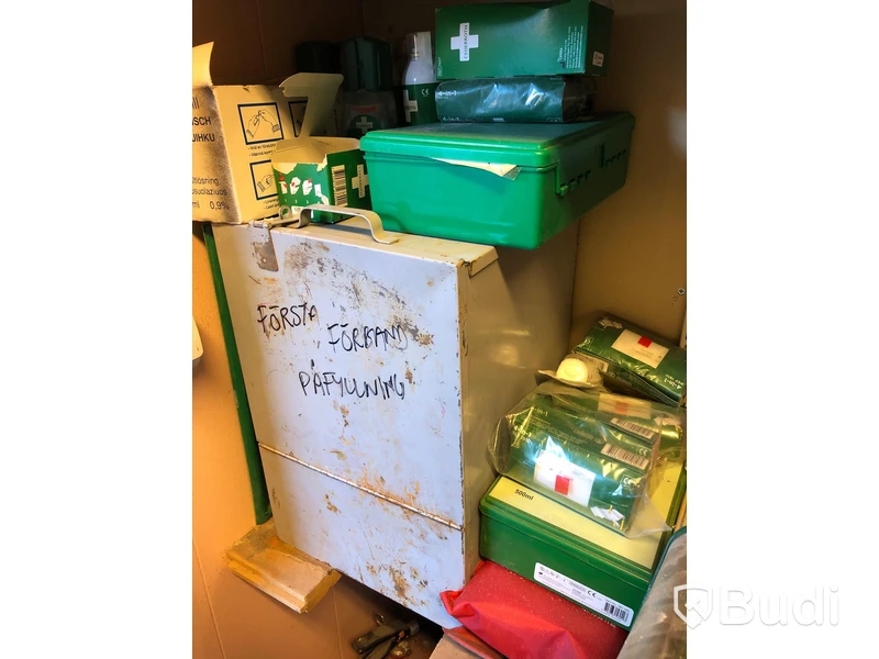 Första hjälpen kit och dylikt