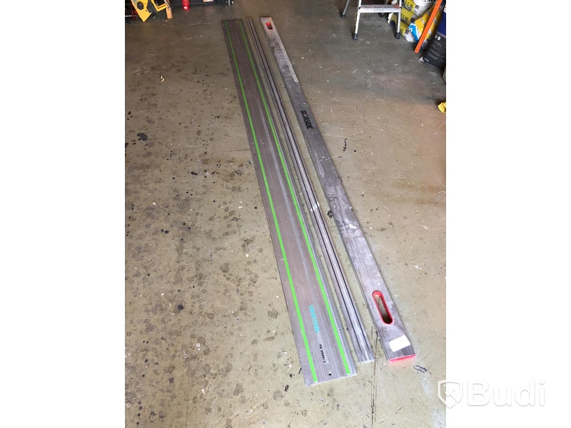 Festool Styrskena FS 3000/2 och sammanhörande vattenpass 3meter