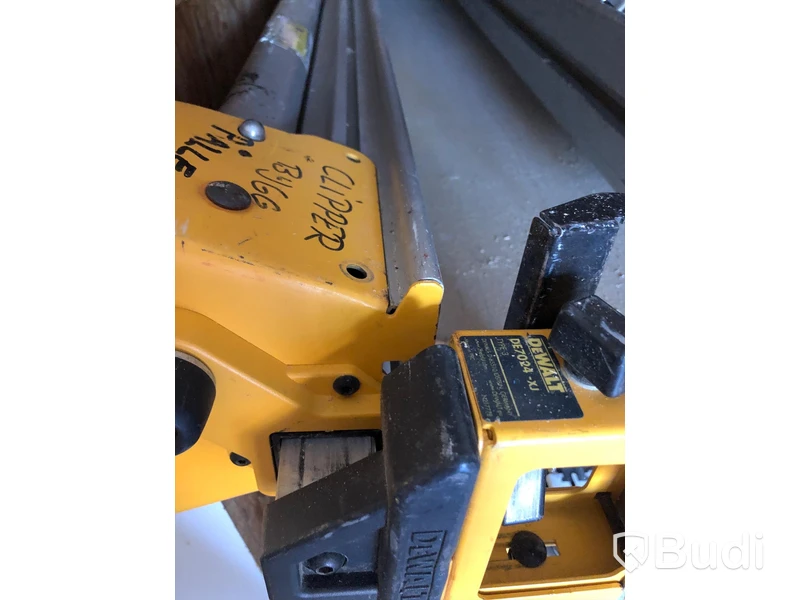 2st DeWalt universalstativ för panelsågar