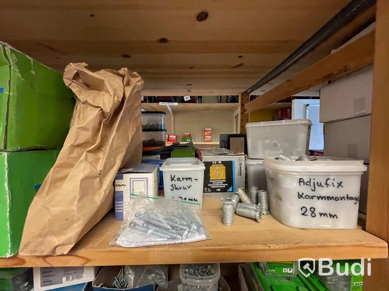Div Fästmaterial
