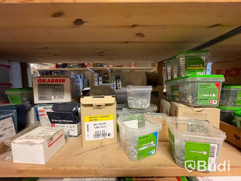 Div Fästmaterial