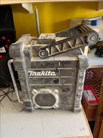 Radio Makita BMR 103 