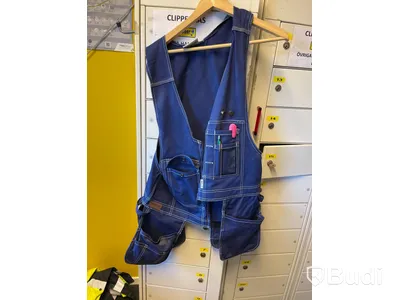 Verktygsväska ink div. verktyg och väst