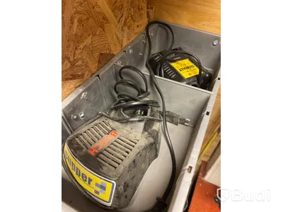 Ca 12 st Batteriladdare