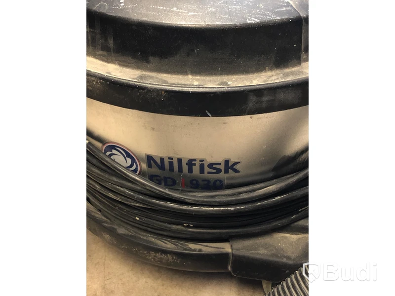 Dammsugare Nilfisk GD 930