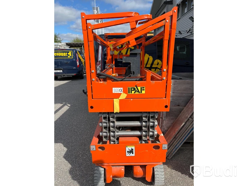Saxlift Dingli JCPT 0807