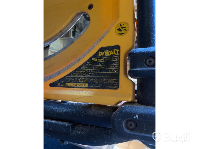 Bordssåg Dewalt samt stativ DWE74911-XJ + DWE7491