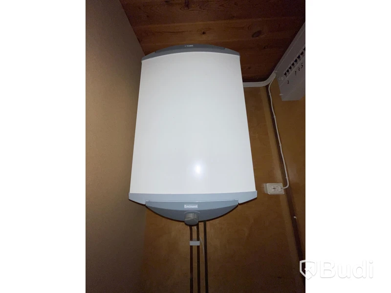 Isolerad Manskapsbod L845 x B298 x H300 cm