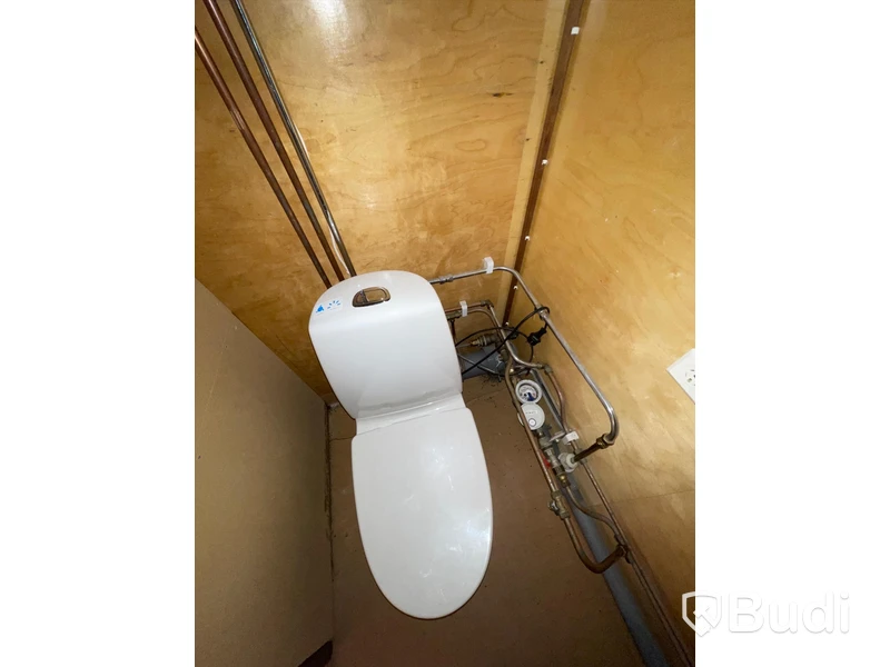 Isolerad Manskapsbod L845 x B298 x H300 cm