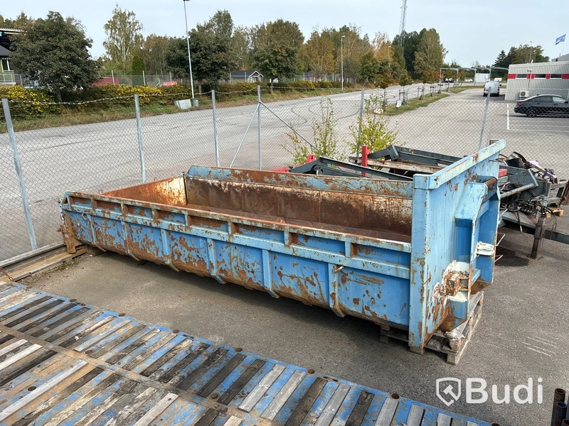 Schaktflak | 550x236 cm
