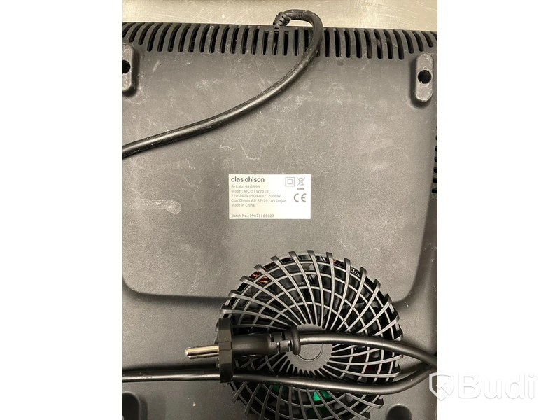 Singel induktionshäll Clas Ohlson och våg L. TELLIER