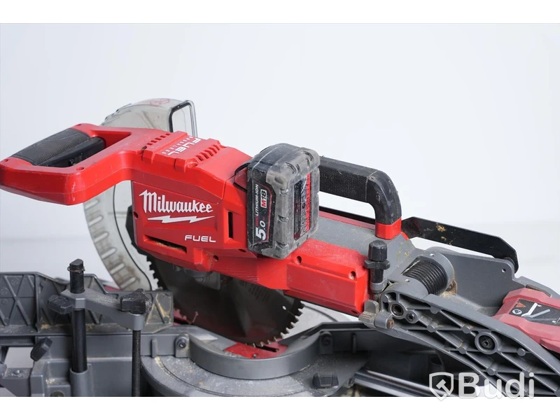 Kap- och gersåg batteridriven - Milwaukee M18 FMS254, inkl. batteri och laddare