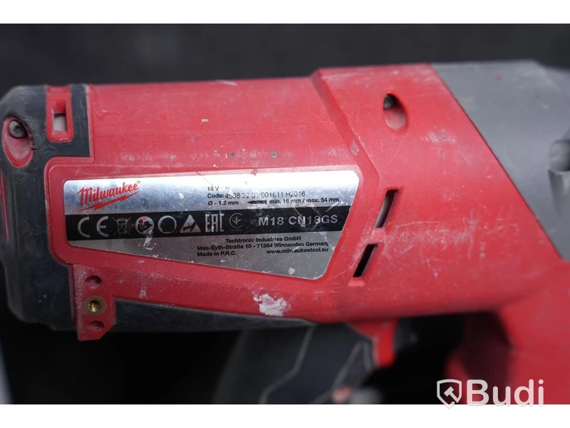 Dyckertpistol - M18 CN18GS Fuel, Milwaukee. Inkl. 2 st. batterier samt laddare.