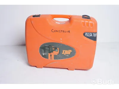 Spik och bultpistol - Spit Pulsa 700P, inkl. 2 batterier, laddare och två gaspatroner.