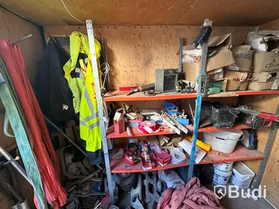 10-fots Container inkl. innehåll