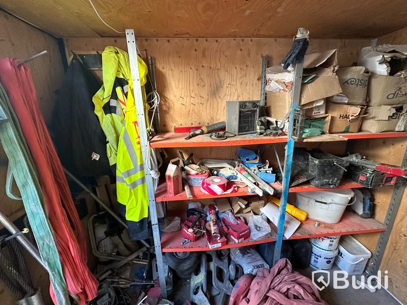10-fots Container inkl. innehåll