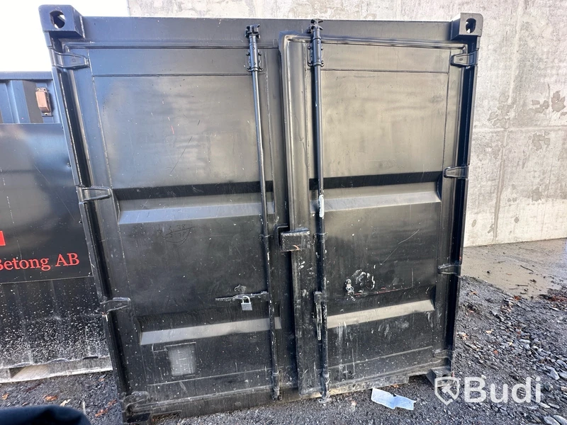 10-fots Container inkl. innehåll