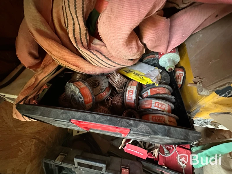 10 - fots Container
