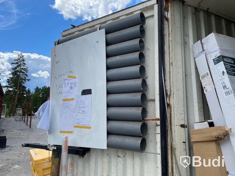 Container 20 fot samt alla inventarier - el indragen