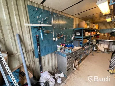 Container 20 fot samt alla inventarier - el indragen