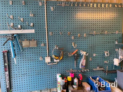 Container 20 fot samt alla inventarier - el indragen