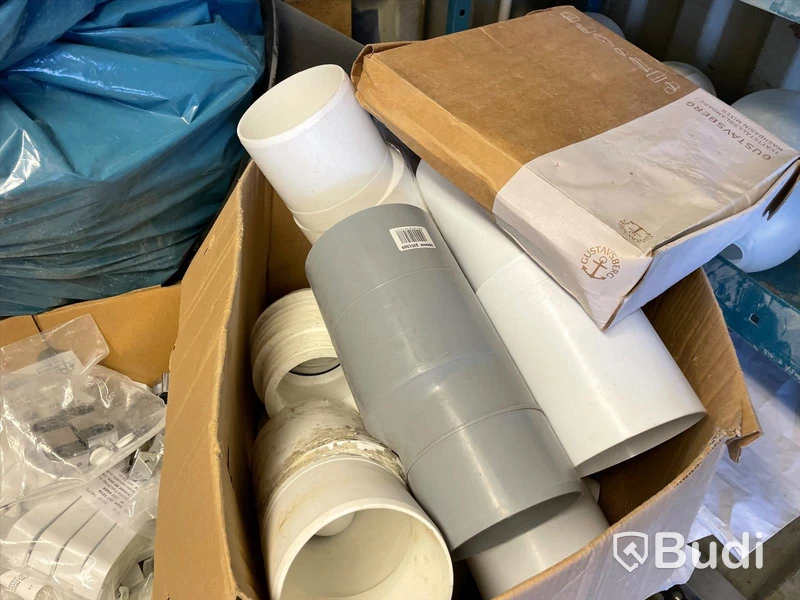 Container 20 fot samt alla inventarier - el indragen
