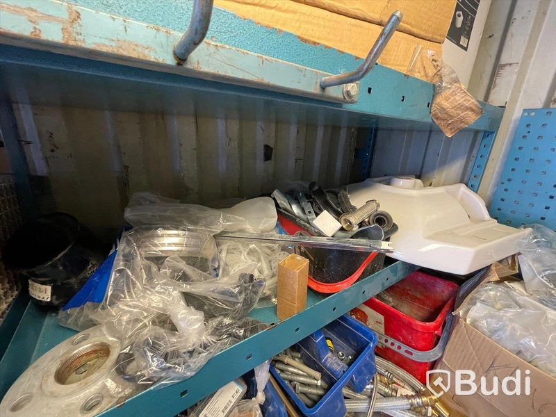 Container 20 fot samt alla inventarier - el indragen