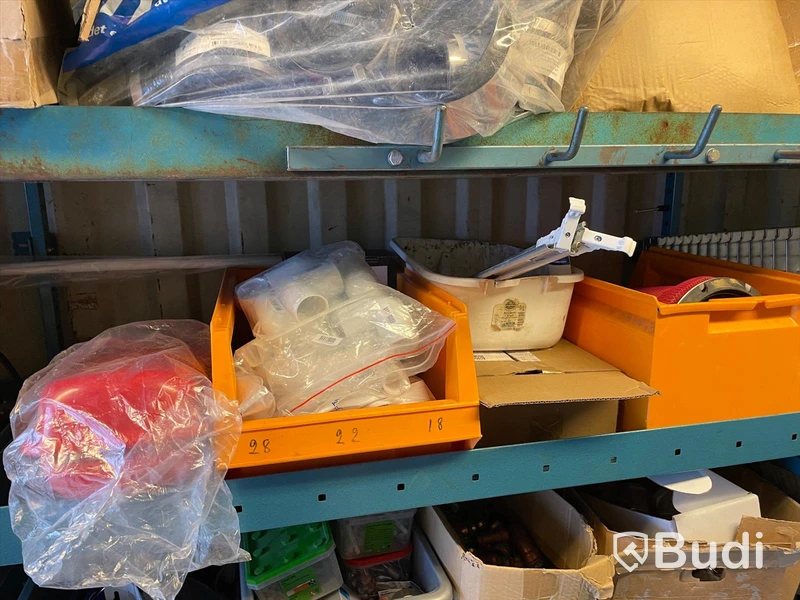 Container 20 fot samt alla inventarier - el indragen