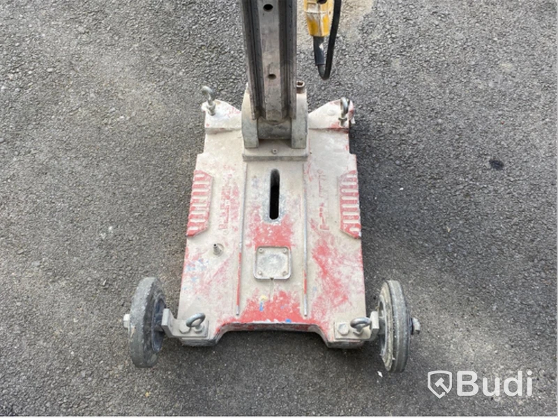 Kärnborrmaskin Hilti DD-250E