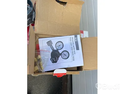 Stort parti verktyg och maskiner m.m.