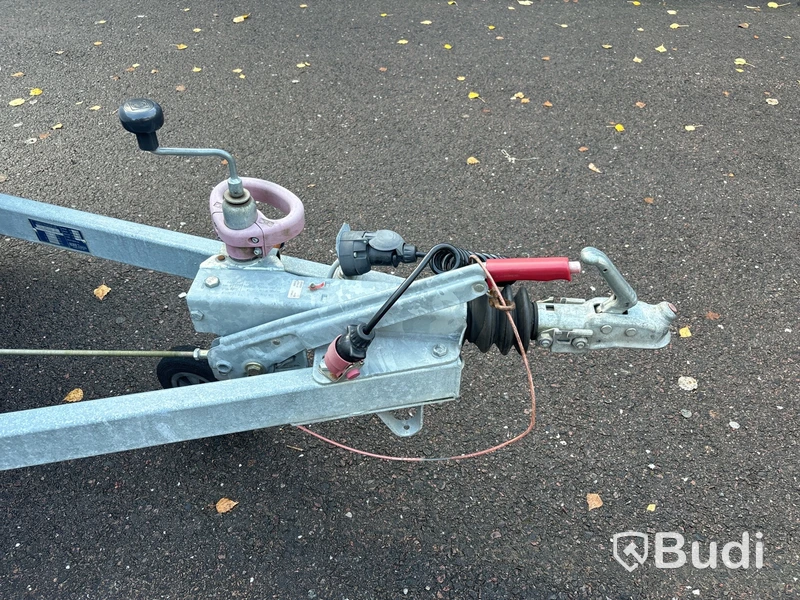 Bromsat skåpsläp Rekotrailer | 1300 kg | 2006