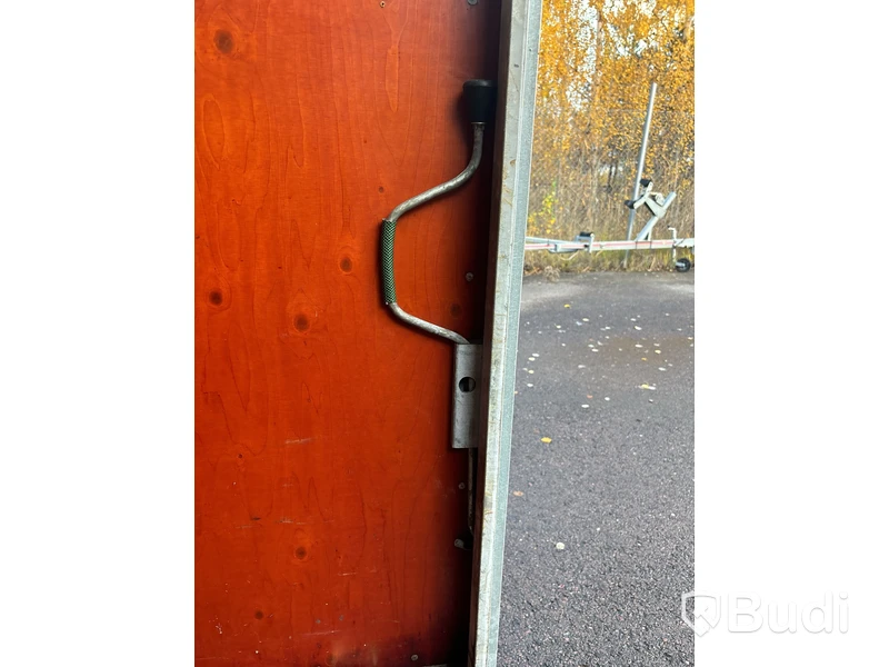 Bromsat skåpsläp Rekotrailer | 1300 kg | 2006
