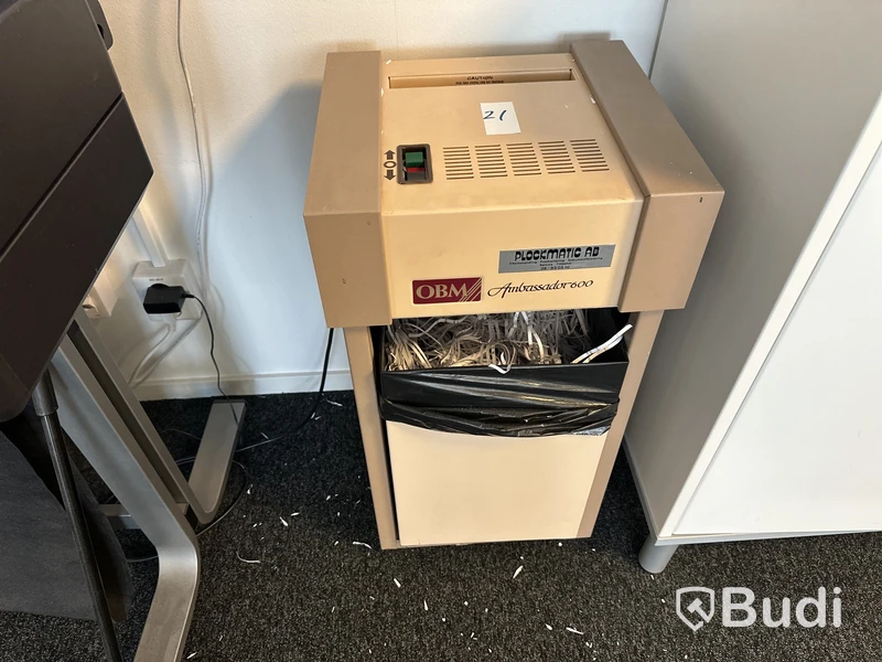 Papperstrimlare Ambassador 600