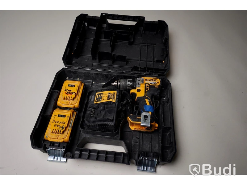 Borrskruvdragare DeWALT DCD791NT med två batterier och laddare
