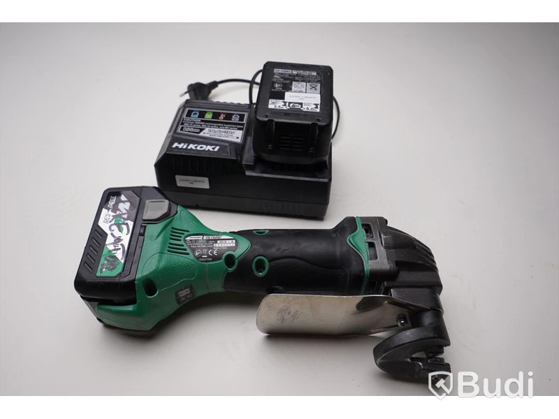 Batteridriven plåtsax HIKOKI CE18DSL med laddare och extra batteri